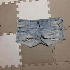 ME JANEのショートパンツ！のサムネイル