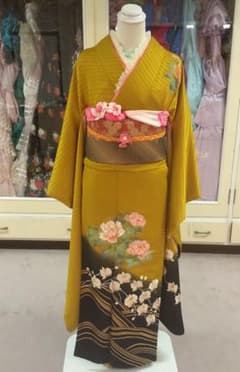 値下げ  成人式  振袖   黄色のサムネイル