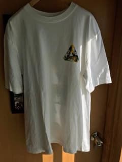 3日間限定！！palace skateboardTシャツのサムネイル