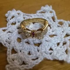 【再出品】ダイヤ・ルビーのリボンリング【K18】のサムネイル