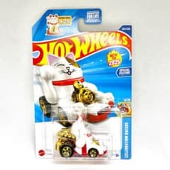 Hot Wheels FELINE LUCKY 2025 招き猫 - メルカリ