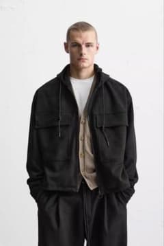 zara フェイクスエードジャケット　短丈　パーカー　Sサイズのサムネイル
