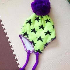 値下げしました 子供用 ニット帽 ボンボン 星のサムネイル