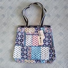 LeSportsac トートバッグ パッチワーク柄のサムネイル