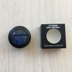 MAC EYE SHADOW IN THE SHADOWS SAMPLEのサムネイル