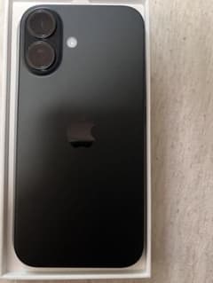 た*け様 iPhone16 ブラック　128GBのサムネイル