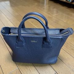 専用！　　FURLA   フルラ　ハンドバック　トートバッグのサムネイル