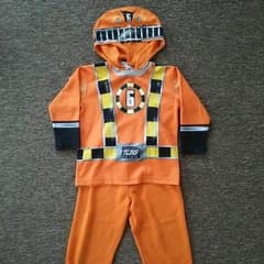 男の子新米ママ様専用 トッキュージャー 6号 パジャマ 120のサムネイル
