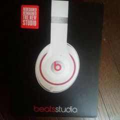 beats studio v2のサムネイル