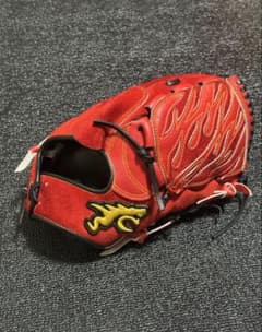 【美品】RYU 投手用グラブ スエード 赤 オーダー不可仕様 美品】RYU 投手用グラブ スエード 赤 オーダー不可仕様 - メルカリ