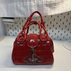 Vivienne Westwoodレッド ハンドバッグのサムネイル