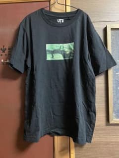 Tシャツとシャツのサムネイル