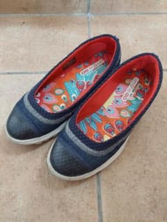 SKECHERS on-the-GO スリッポン デニム調　24cmのサムネイル