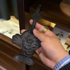 キーホルダー・アクリルキーホルダー Patina Osaka Verdy Luggage Tag BLACK Patina Osaka Verdy Luggage Tag BLACK - メルカリ