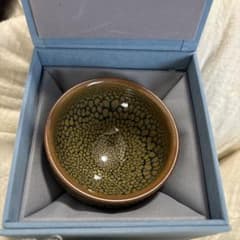 陶器 天目茶碗 緑と茶色の斑点模様 - メルカリ