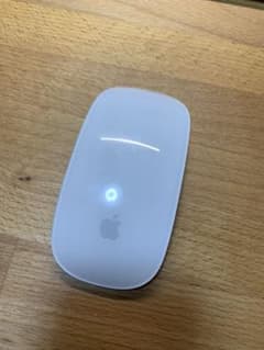Apple Magic Mouse 2（充電式）MLA02J/A A1657のサムネイル