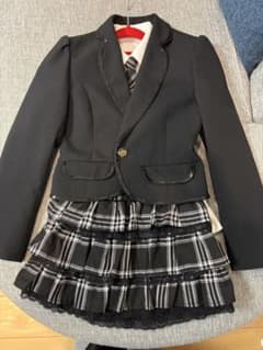 フォーマルスーツ 卒業式　女の子　 150cmのサムネイル