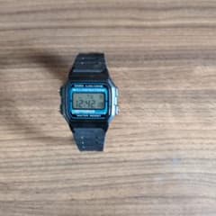 CASIO（カシオ） F-105 デジタル腕時計 ブラックのサムネイル