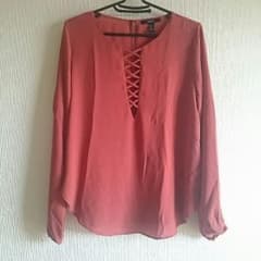 Forever21ボクシーレースアップブラウスのサムネイル