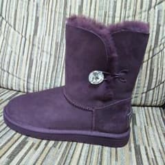 新品！！未使用！！アグ スワロブーツ(^-^)♪のサムネイル