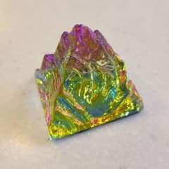 Crystal Rock Pyramid  クリスタルロックピラミッドのサムネイル