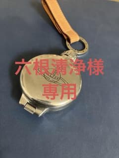 ヴィヴィアン　小物入れのサムネイル