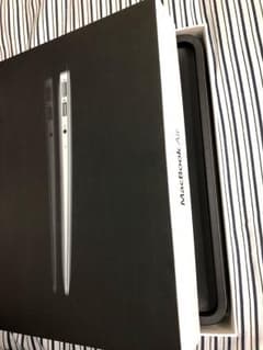 MacBook Air 11インチ 空箱のサムネイル