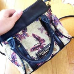 ドーリーガール　バッグのサムネイル