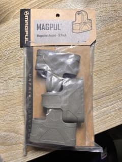 MAGPUL マグプル M4 マガジンバンパー 実物　タンのサムネイル