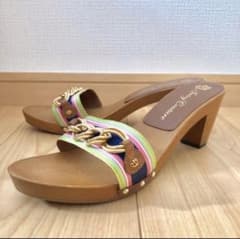 JUICY COUTURE ジューシークチュール　サンダル 25cmのサムネイル