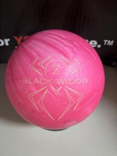 BLACK WIDOW ボウリングボール ピンク15ポンド - メルカリ