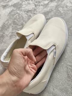 VANS スリッポン エクリュキャンバス スニーカー　27.5cmのサムネイル