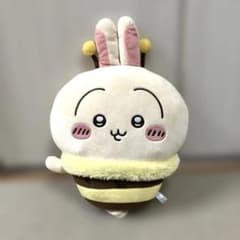 ちいかわシリーズのうさぎのハチバージョン　ぬいぐるみ ちいかわのサムネイル