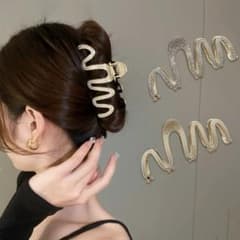 ヘアクリップ パール ゴールド 髪留めのサムネイル