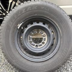 ブリヂストン BLIZZAK VL1 195/80R15のサムネイル