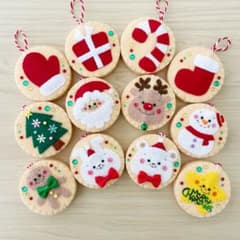 ハンドメイド◆クリスマス　オーナメント◆ガーランド　フェルト　クリスマスツリー