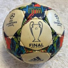 2015UEFA ファイナル　 アディダス ベルリン カピターノ５号 2015UEFA ファイナル adidas アディダス ベルリン カピターノ5号