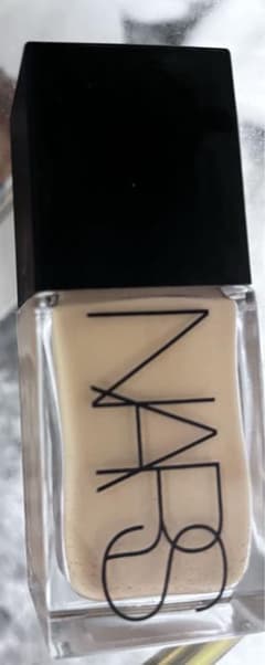 nars ライトリフレクティング　ファンデーション　30mlのサムネイル