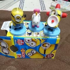 ミニオンズチョコエッグのサムネイル