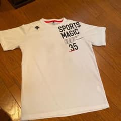 デサントスポーツマジック　トレーニングTシャツ白　Mサイズのサムネイル