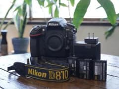 Nikon D810 ボディ MB-D12 縦位置グリップ付き ニコン - メルカリ