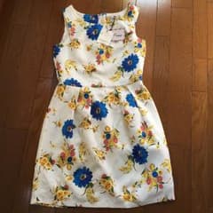 シャンパーニュ様専用【新品】フリージアbyフリーズマートワンピースのサムネイル