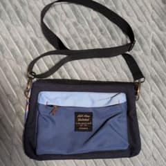 チチカカ　サコッシュ