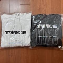 TWICE TWICELIGHTS ビッグフーディ M サイズ　セット TWICE TWICELIGHTS ビッグフーディ M サイズ セット - メルカリ