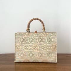 袋帯 きらめく吉祥花文 リメイク バンブーハンドルバッグ 浅型マチ広め