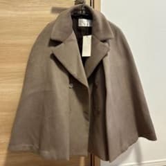 新品未使用タグ付き》LILLIAN CARAT ブラウン ケープコート - メルカリ