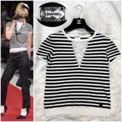 本物 美品 ランウェイ シャネル 装飾付き フラワーレース切替 セーター 本物 美品 ランウェイ シャネル 装飾付き フラワーレース切替 セーター