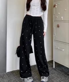 ビジュー付きスウェットパンツ DIAVELのサムネイル