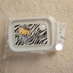 保存容器 ハローキティ Avail 1個売 最終値下げのサムネイル