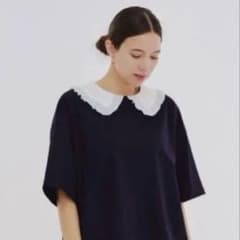 Yori フロッキードット丸襟tee ネイビー - メルカリ